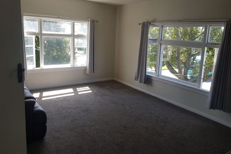 Photo of property in 297 Barbadoes Street, Christchurch Central, Christchurch, 8011