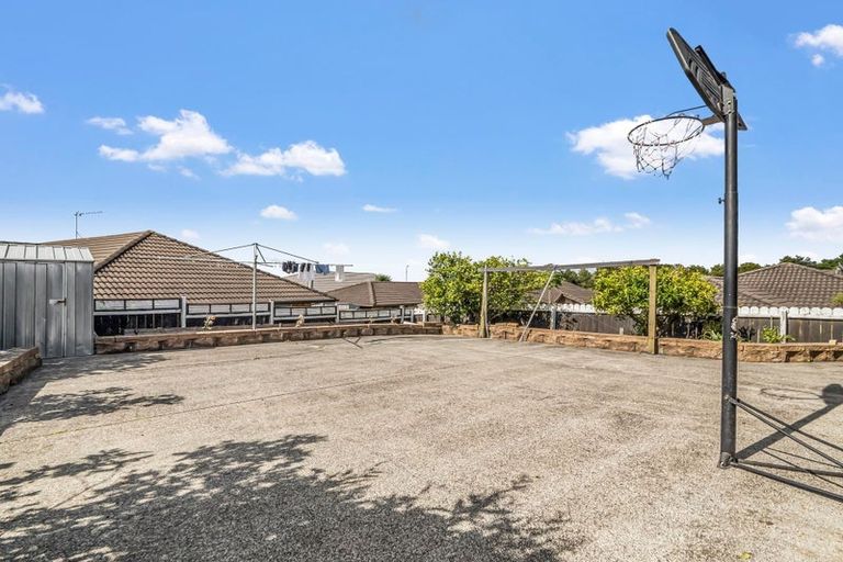 Photo of property in 9 Goh Place, Manurewa, Auckland, 2105