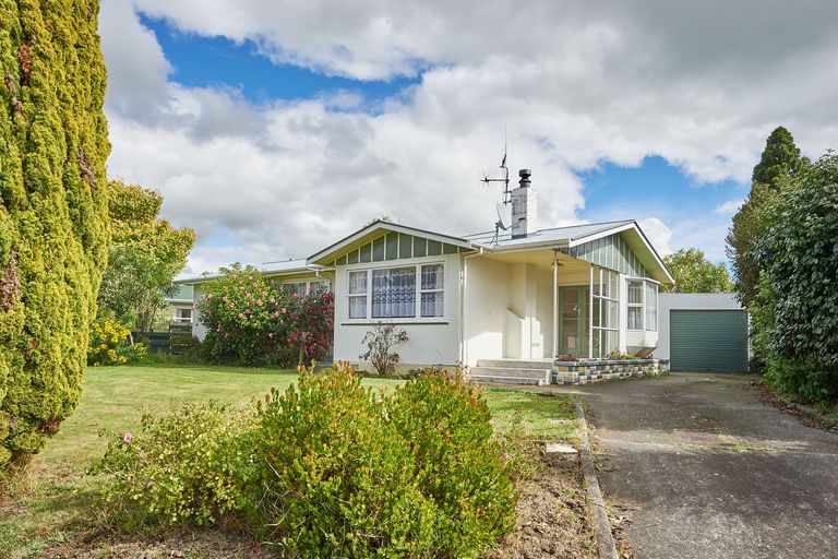 Photo of property in 99 Buick Crescent, Awapuni, Palmerston North, 4412