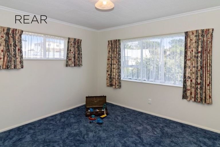 Photo of property in 21 Bulteel Street, New Plymouth, 4310