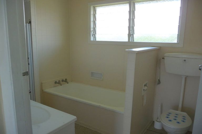 Photo of property in 1/53 Great South Road, Takanini, 2112