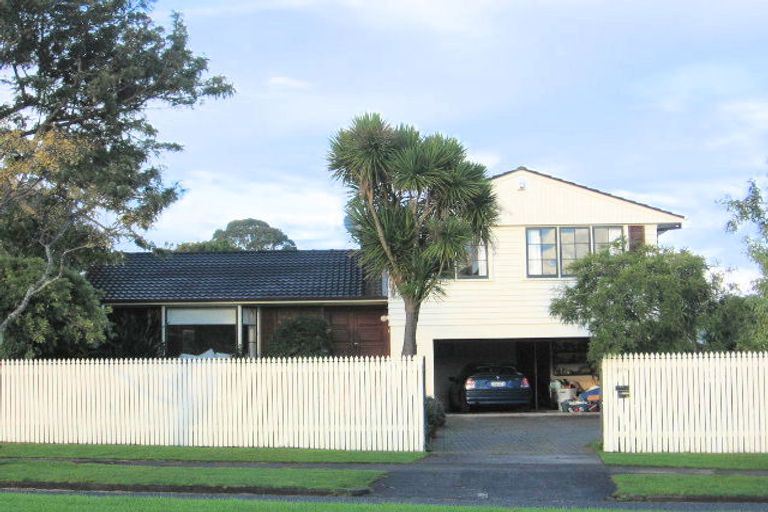 Photo of property in 186 Fisher Parade, Farm Cove, Auckland, 2012