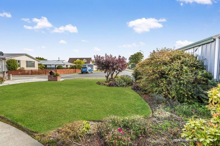 Photo of property in 14 Merlin Place, Gore, 9710