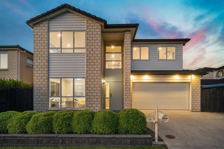 Photo of property in 17 Hughs Way, Flat Bush, Auckland, 2019