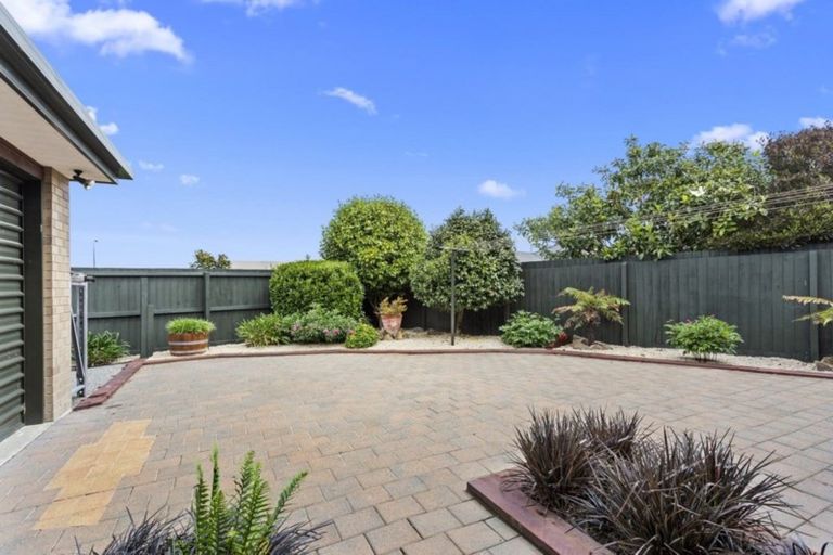 Photo of property in 11 Milesbrook Close, Rangiora, 7400