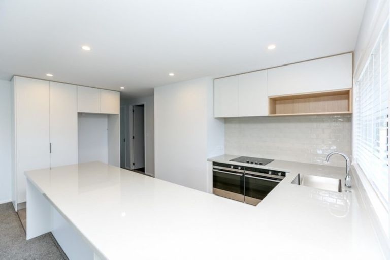 Photo of property in 3 Normanby Street, Fitzroy, New Plymouth, 4312