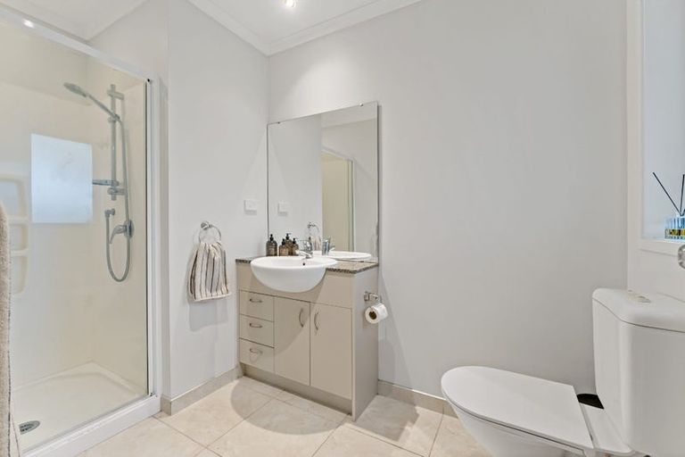 Photo of property in 10b Landon Place, Pukekohe, 2120