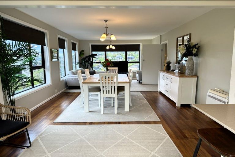 Photo of property in 76 Mount Pleasant Road, Mount Pleasant, Christchurch, 8081