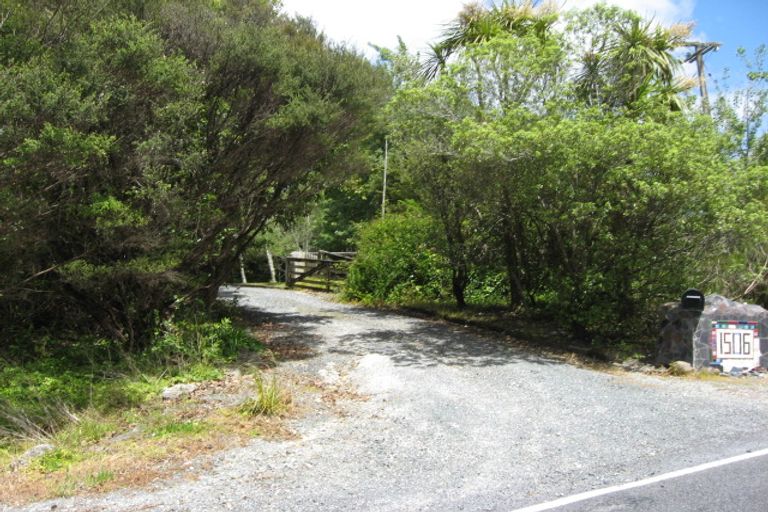 Photo of property in 1506 West Coast Road, Kaipara Flats, Warkworth, 0981