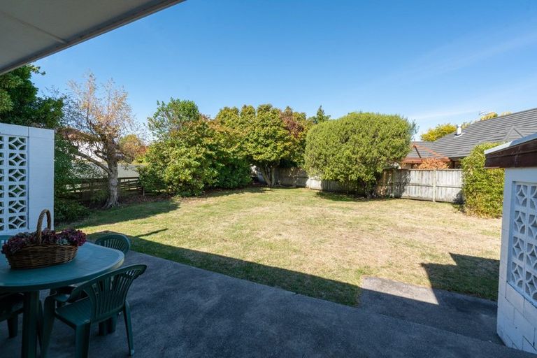 Photo of property in 27 Oregon Drive, Rainbow Point, Taupo, 3330