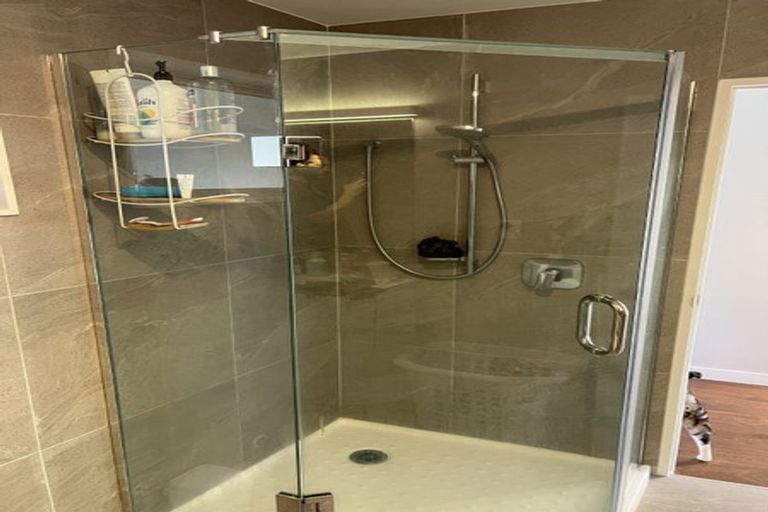 Photo of property in 25 Waterloo Road, Milford, Auckland, 0620