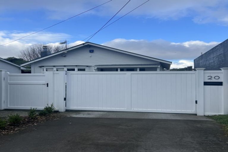 Photo of property in 20 Chamberlain Road, Karori, Wellington, 6012