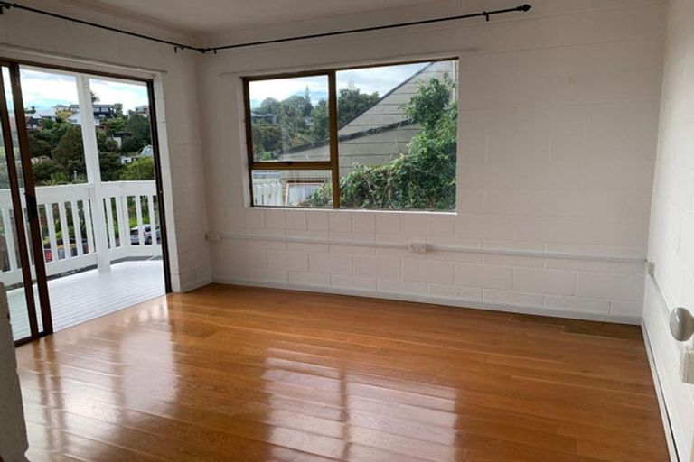 Photo of property in 80 Hadfield Street, Beach Haven, Auckland, 0626