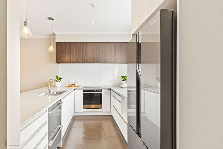 Photo of property in 215 Hobsonville Point Road, Hobsonville, Auckland, 0616