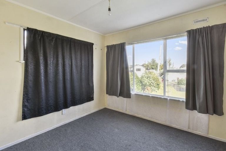 Photo of property in 5 Eden Street, Mangere East, Auckland, 2024