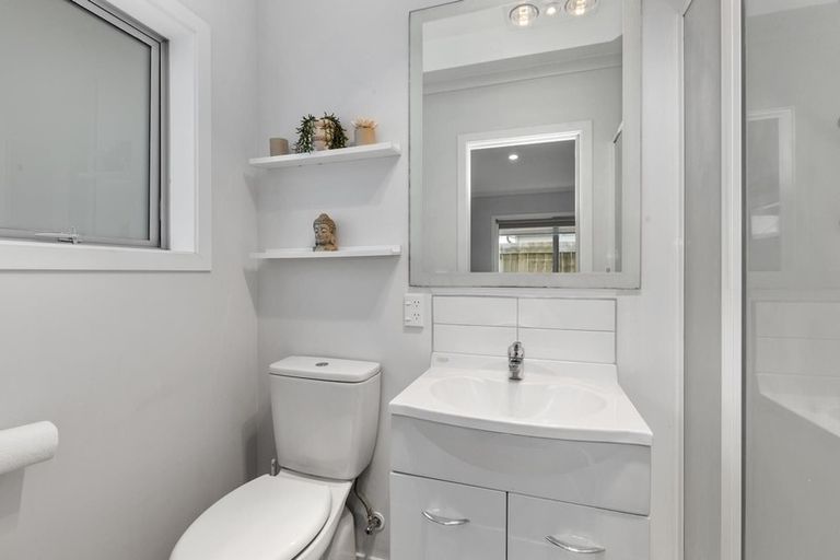 Photo of property in 1398 High Street, Taita, Lower Hutt, 5011