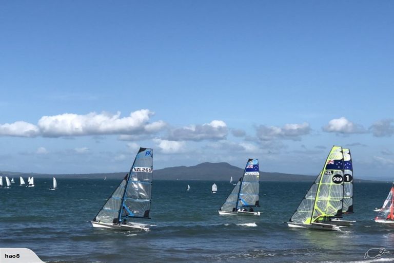 Photo of property in 28 Thackeray Street, Hamilton Lake, Hamilton, 3204