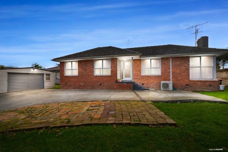 Photo of property in 19b Gifford Road, Papatoetoe, Auckland, 2025