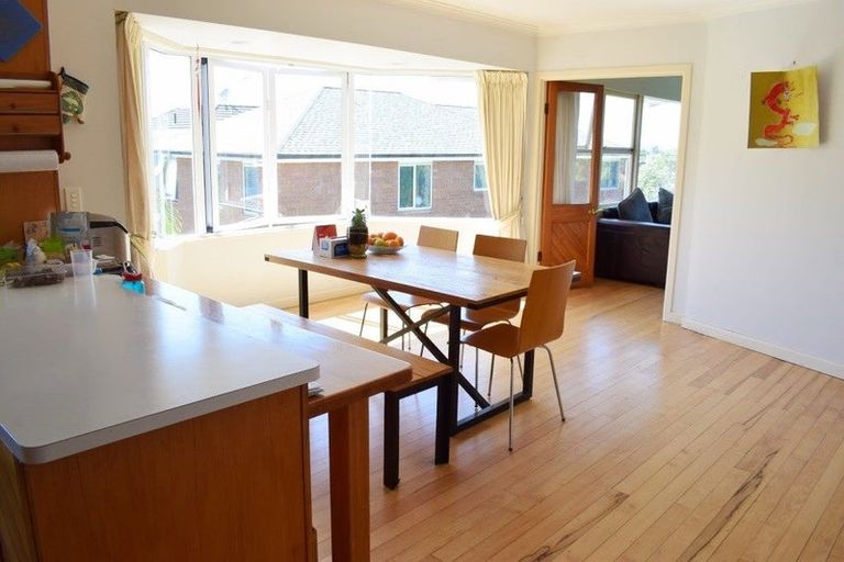 Photo of property in 13 Peter Terrace, Castor Bay, Auckland, 0620