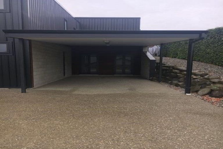 Photo of property in 3 Westview Road, Wanaka, 9305