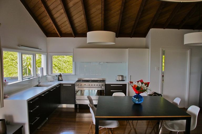 Photo of property in 43 Taylors Mistake Road, Scarborough, Christchurch, 8081