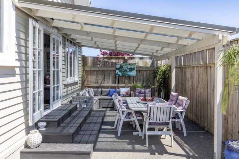 Photo of property in 57 Swinburn Street, Dannevirke, 4930