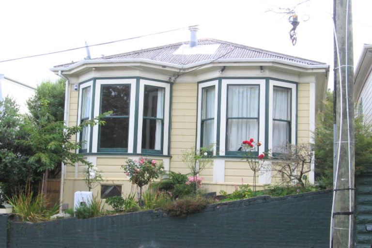 Photo of property in 5 Jeypore Street, Berhampore, Wellington, 6023