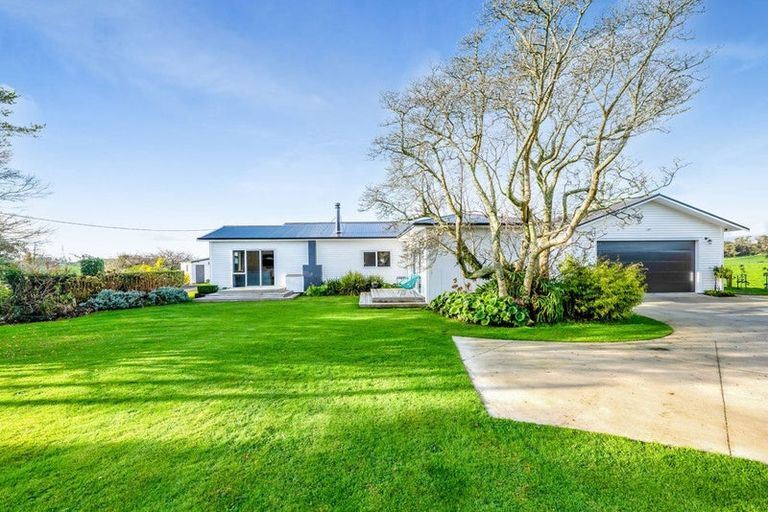 Photo of property in 71 Hursthouse Road, Tarurutangi, New Plymouth, 4372