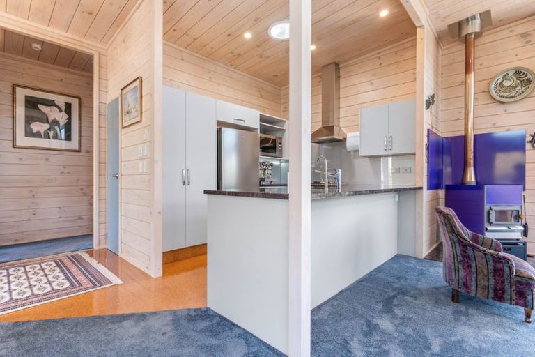 Photo of property in 4a Daniel Street, Martinborough, 5711