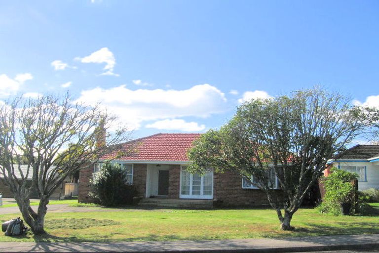 Photo of property in 1/11 Cambourne Road, Papatoetoe, Auckland, 2025