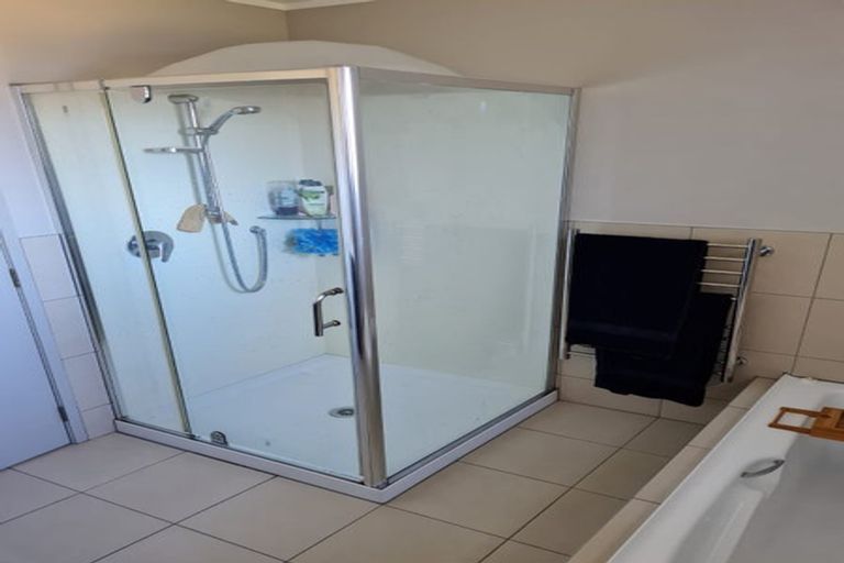 Photo of property in 4 Mabbett Lane, Waimauku, 0883