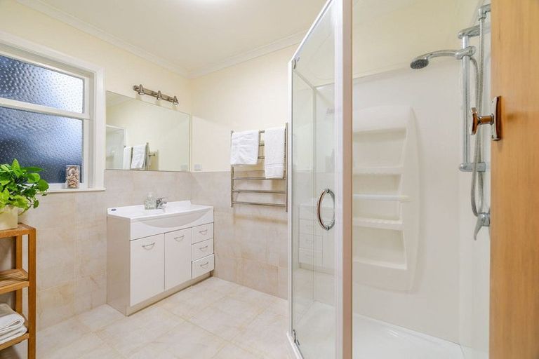 Photo of property in 56 Havill Street, Takaro, Palmerston North, 4410