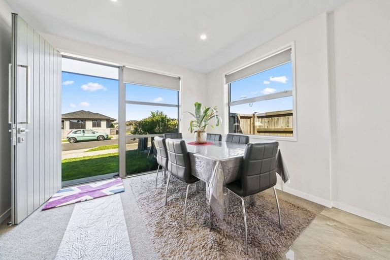 Photo of property in 34 Tawhiti Road, Pukekohe, 2120