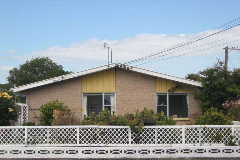 Photo of property in 2/65 Simeon Street, Spreydon, Christchurch, 8024