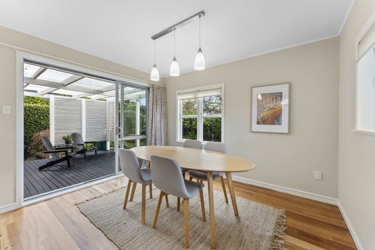 Photo of property in 26 Walton Avenue, Waikanae, 5036