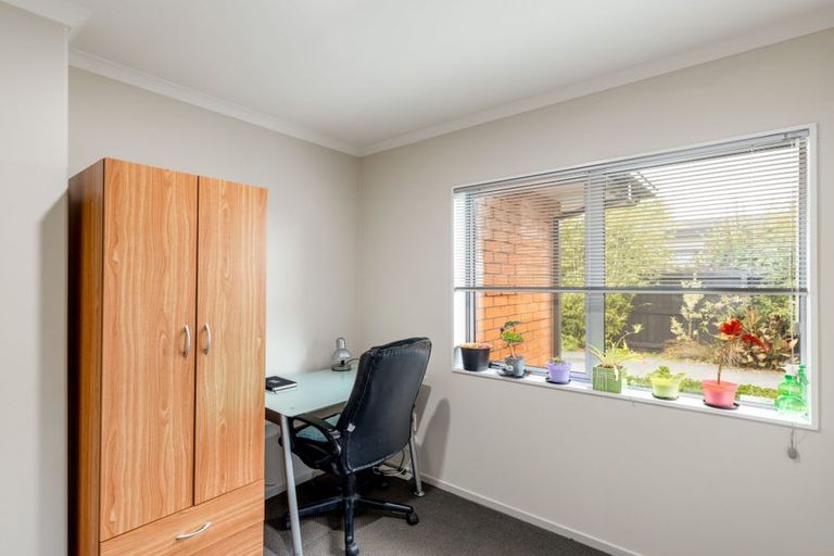 Photo of property in 5a Voss Street, Shirley, Christchurch, 8013