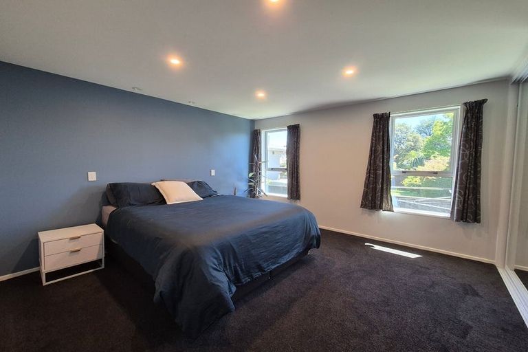 Photo of property in 2 Hawkswood Place, Avonhead, Christchurch, 8042