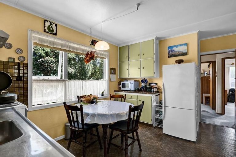 Photo of property in 36 Trafalgar Street, Westown, New Plymouth, 4310
