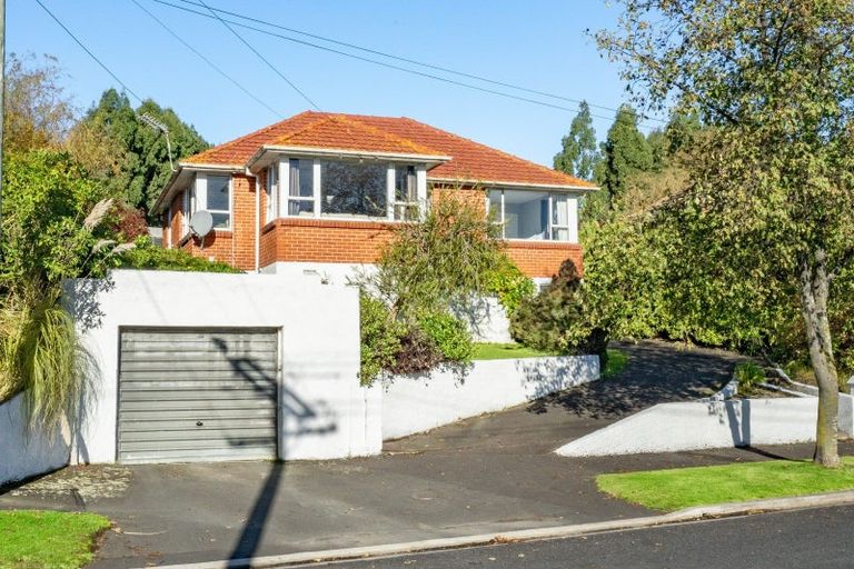 Photo of property in 35 Burgess Street, Green Island, Dunedin, 9018