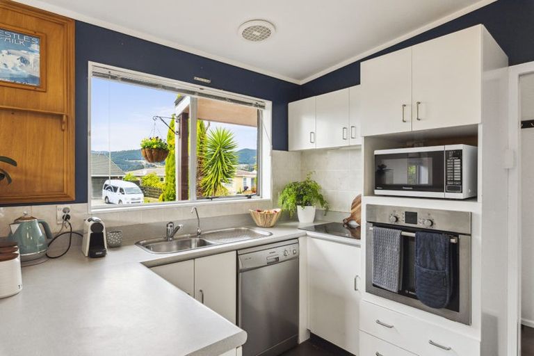 Photo of property in 1/17 Anaru Street, Raumati Beach, Paraparaumu, 5032