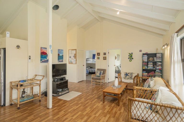 Photo of property in 32 Captain Cook Road, Cooks Beach, Whitianga, 3591