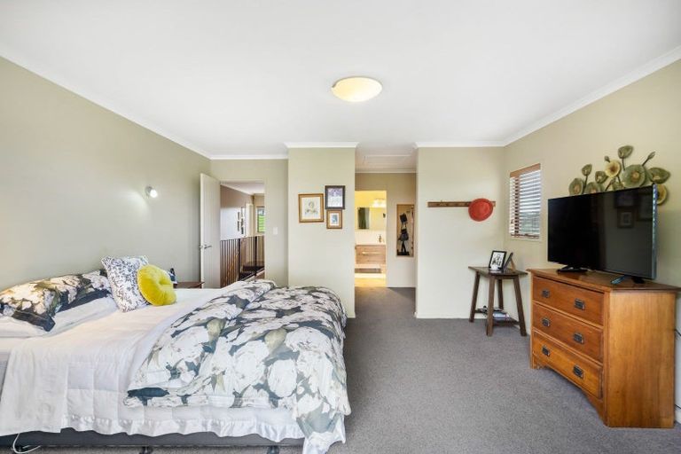 Photo of property in 47 Broadwood Rise, Kumeu, 0892