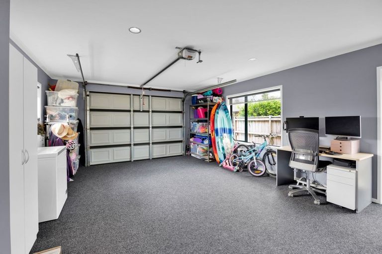 Photo of property in 2a Faber Place, Inglewood, 4330