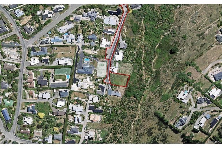 Photo of property in 15 Law Lane, Mount Pleasant, Christchurch, 8081