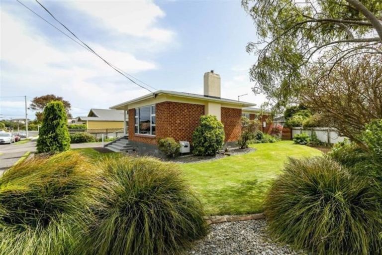 Photo of property in 17 Sanders Avenue, Westown, New Plymouth, 4310