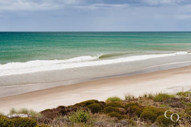 Photo of property in 103 Pukehina Parade, Pukehina, Te Puke, 3189