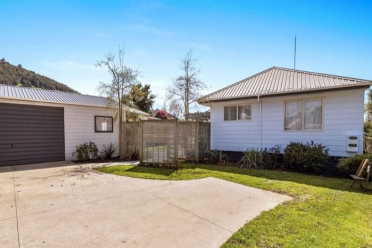 Photo of property in 5 Amethyst Place, Pukehangi, Rotorua, 3015
