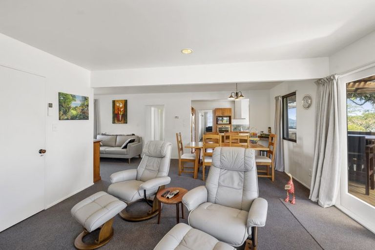 Photo of property in 18b Iriirikapua Parade, Owhata, Rotorua, 3010