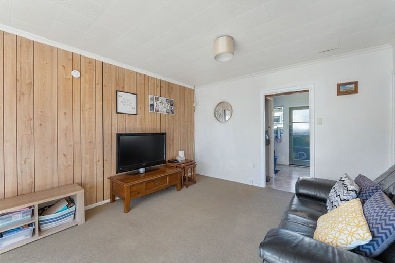 Photo of property in 1/41 Doone Street, Lynmouth, New Plymouth, 4310