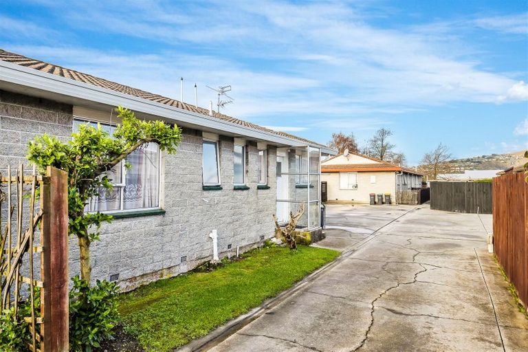 Photo of property in 2/11 Rutherford Street, Woolston, Christchurch, 8023